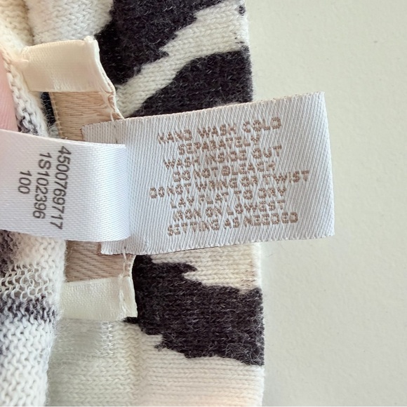 Chico’s Animal Print Sheer Burnout Open Cardigan - Picture 7 of 7